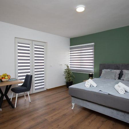 On Point Apartment Mostar Exterior photo