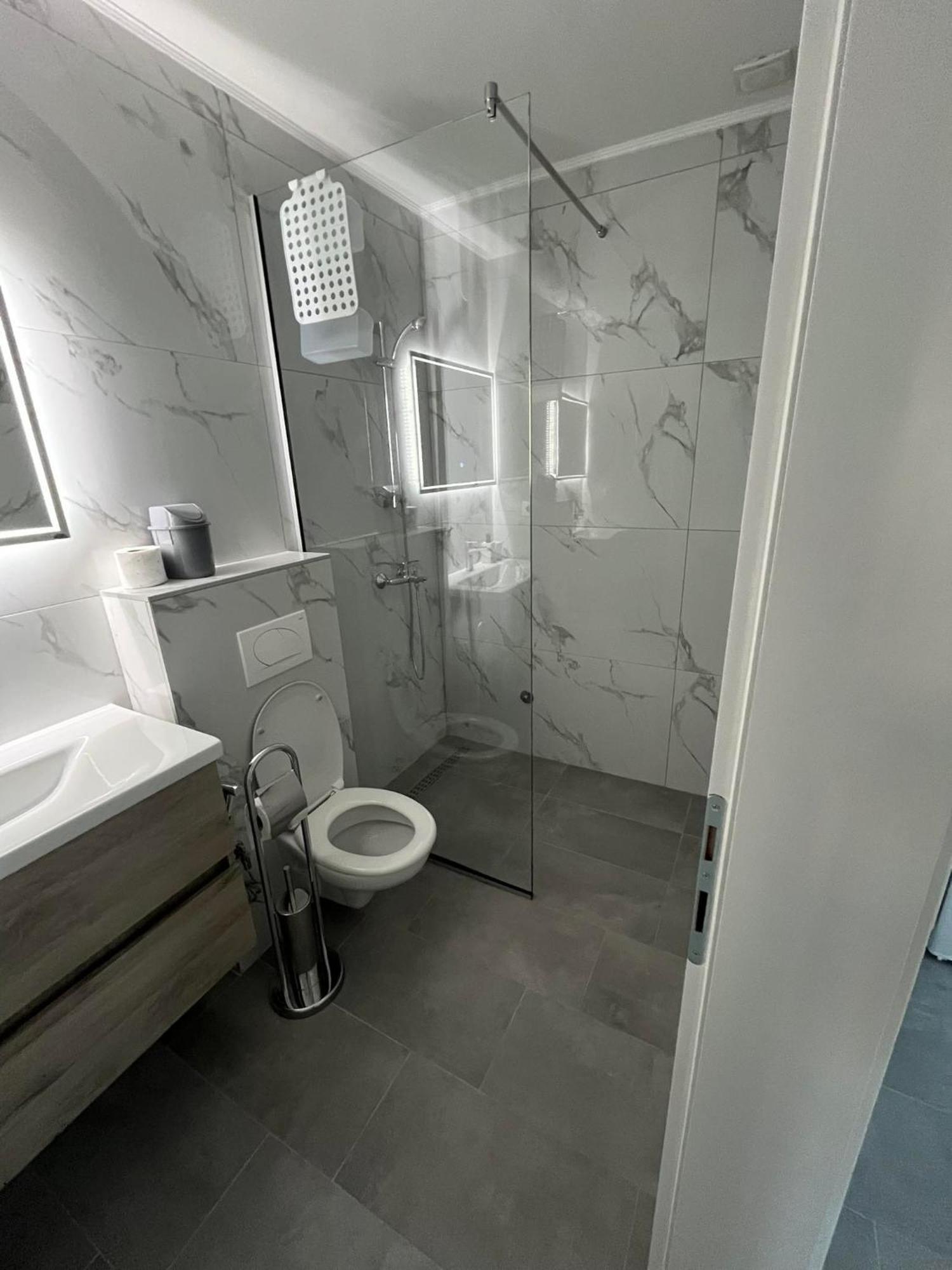On Point Apartment Mostar Exterior photo
